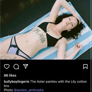 Bully Boy Lily Bra size medium